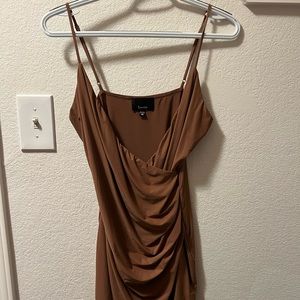 Brown Body con Dress